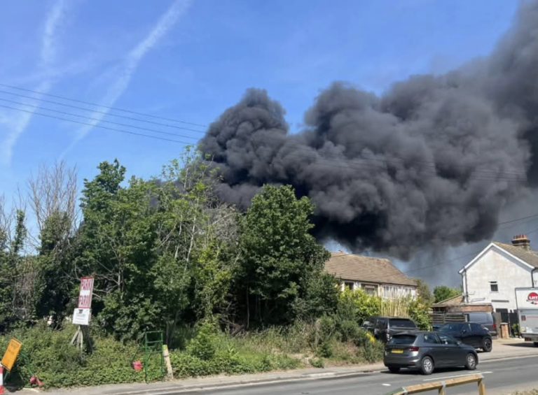 Care Home Near Sewardstone Road Evacuated Following Waltham Abbey Fire