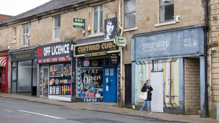 Community Raises Concerns Over Presence of 36 Turkish Barbers and 14 Vape Shops in Accrington