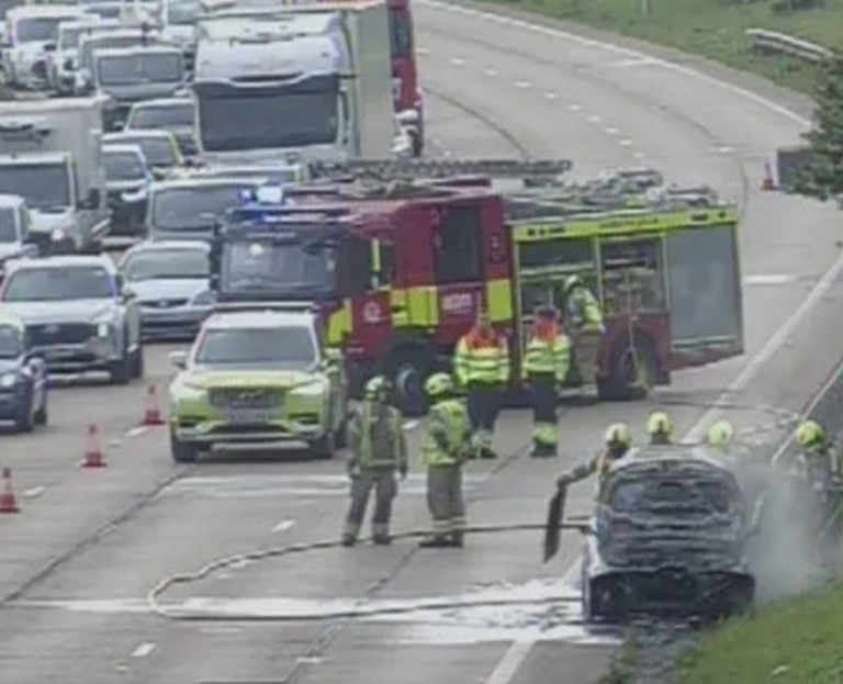 M25 Anticlockwise Closed Following Vehicle Fire Causing Four-Mile Traffic Delay