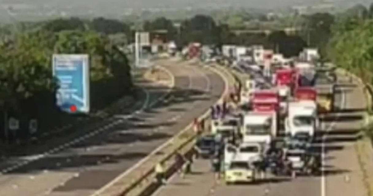 M5 Closed in Both Directions Following Police Incident